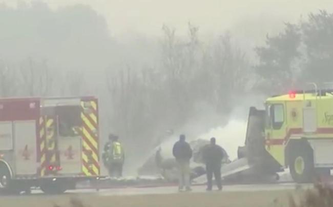 美知名车手一家4口坠机身亡 突发空难悲剧