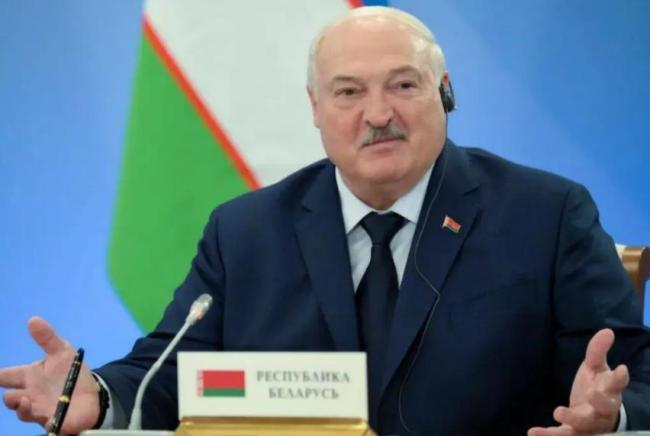 卢卡申科：美国只顾着遏制中国 白白浪费了20年 罕见措辞引爆舆论