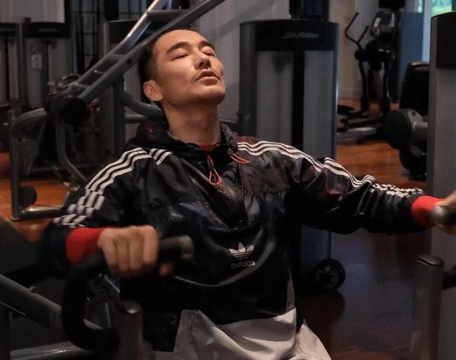 胡兵薛佳凝粉红女郎后再同框 岁月不败美人