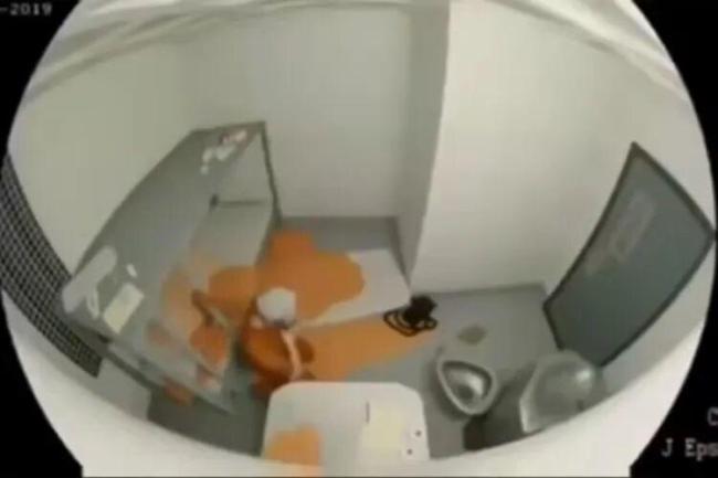 美司法部删“爱泼斯坦狱中自杀”视频