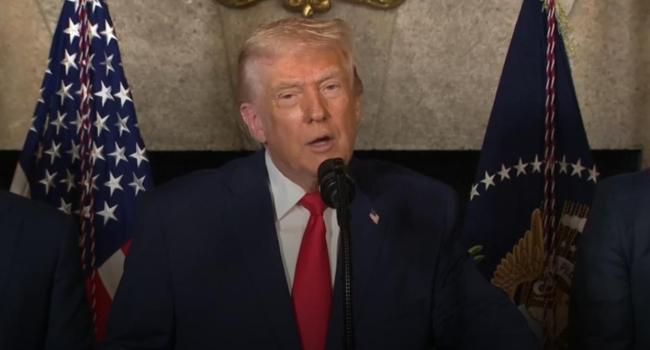 特朗普称爱泼斯坦案会毁掉无辜的人 档案公开引发争议