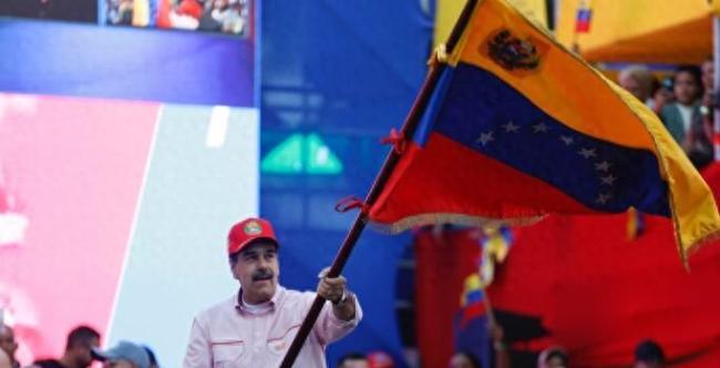 美军封锁委石油 马杜罗如何自救 硬碰硬回应特朗普