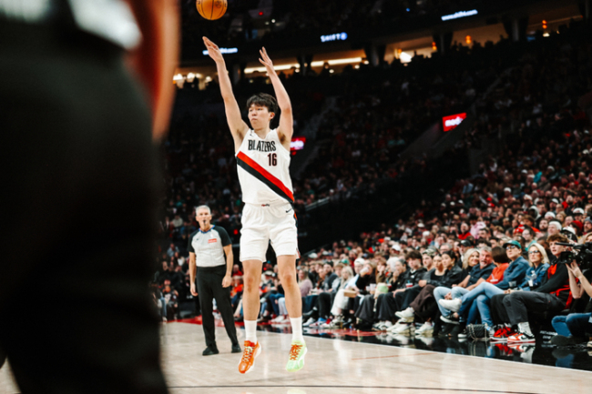 杨瀚森三分数追平姚明！但又如何？投射成立足关键