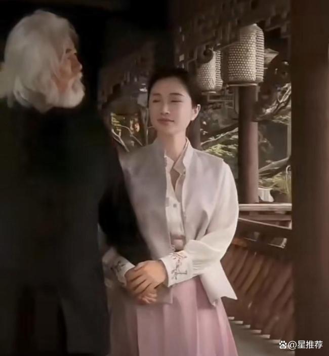 张纪中浑家自曝闭黑关四天四夜 修行激勉热议