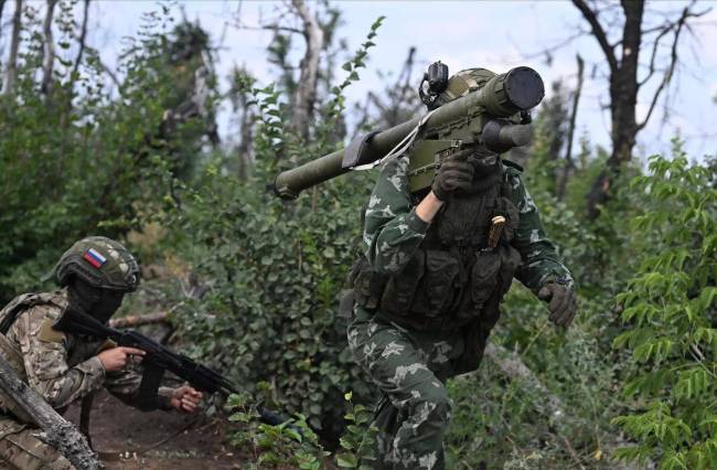 泽连斯基陷入“双重绝境”了吗 和谈无果战场失利