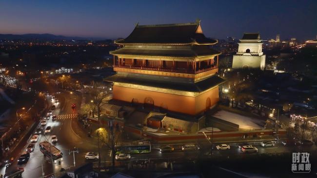 时政新闻眼丨习主席二〇二六年新年贺词，致平凡闪光的我们