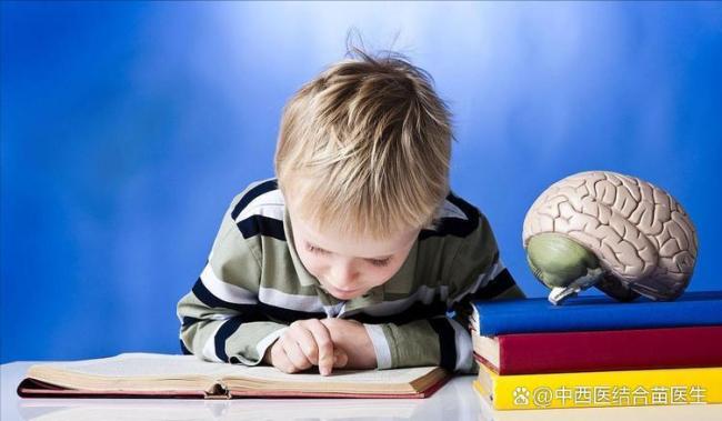 NIH研究:日刷手机2小时皮层变薄,算法正修剪儿童大脑 影响认知发展