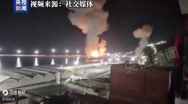 现场画面:委内瑞拉首都街头几乎空无一人 爆炸声后城市陷入寂静