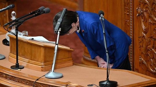 高市早苗准备到美国求特朗普撑腰，但日本可能被移出发达国家行列！自作孽不可活