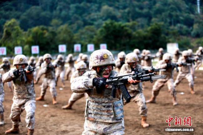 西藏军区掀起实战化练兵热潮 科技练兵提升质效