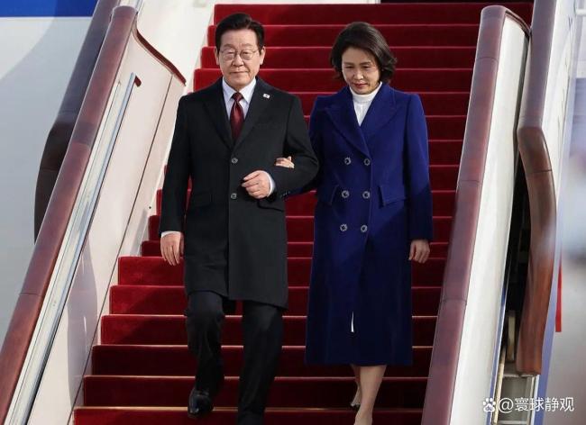 李在明夫妇在北京出席韩国侨界晚宴 韩服展现文化魅力