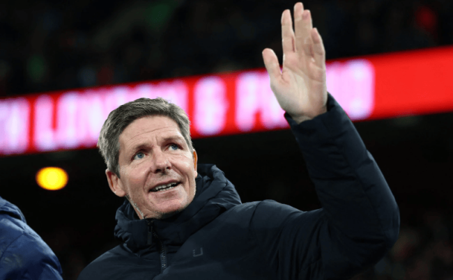 曼联解雇主教练阿莫里姆 有可能找来依然踢3421的格拉斯纳 管理层争议不断