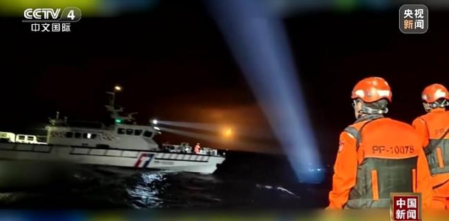 台空军战机飞行员跳伞失联 搜救行动持续进行