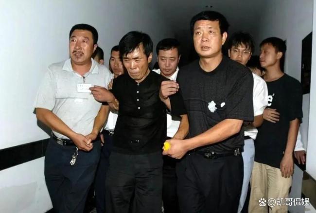 何庆魁晓示新恋情 晚年再觅伴侣激勉争议