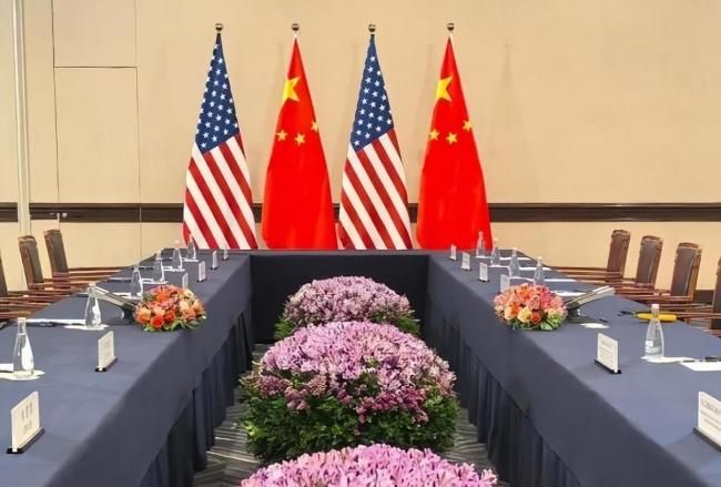 加拿大转向中国背后的美国压力 寻求经济与安全新平衡