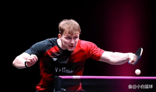 3-2！林诗栋晋级8强，王皓憔悴胡子拉碴 吃力取胜展施行力