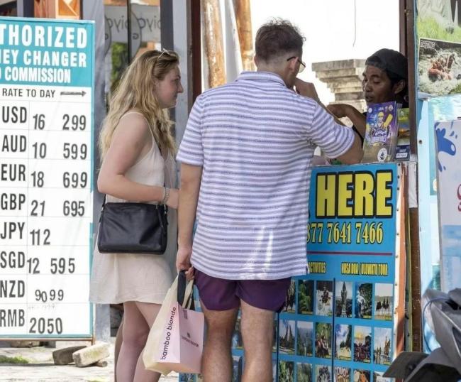 巴厘岛拟要求外国游客晒存款 推动高水平旅游