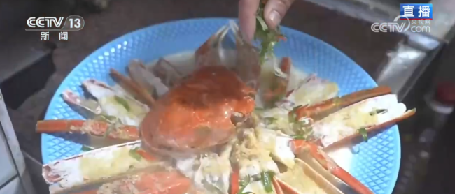 品质升级、暖意涌动点亮节前消费新图景