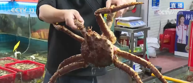 品质升级、暖意涌动点亮节前消费新图景