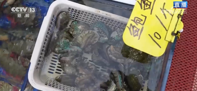 品质升级、暖意涌动点亮节前消费新图景