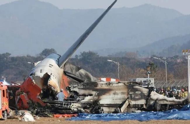 韩国空难失事前75秒黑匣子录音
