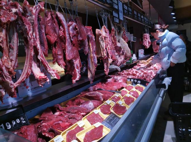 牛肉连续涨价 餐饮老板哭惨了 产业链重构进行时