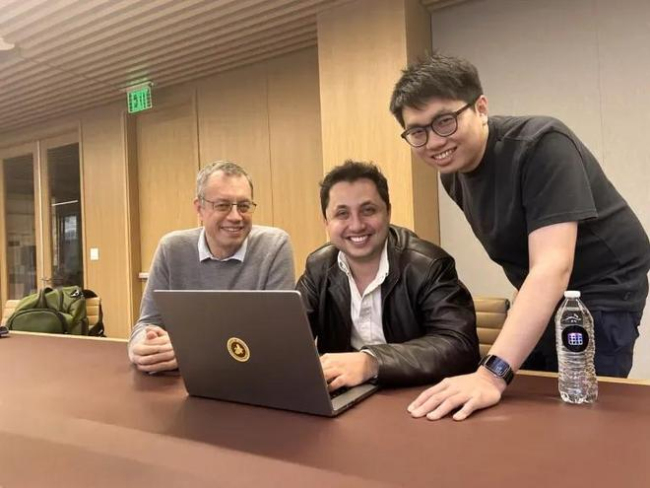 两个博士1年干出120亿独角兽 AI测评引发资本热潮