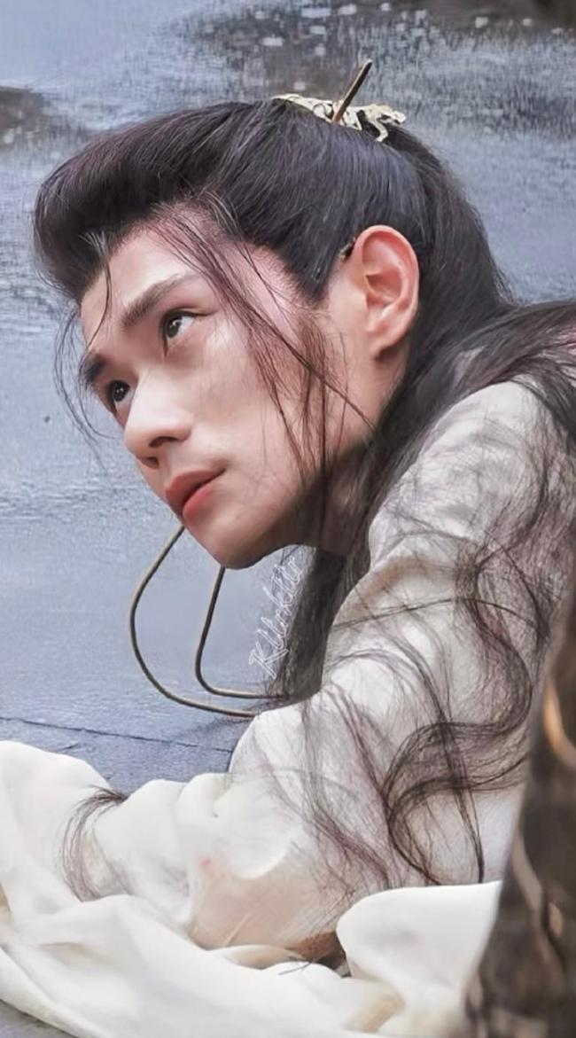 玉茗茶骨曹骏要出场了 副角逆袭引热议