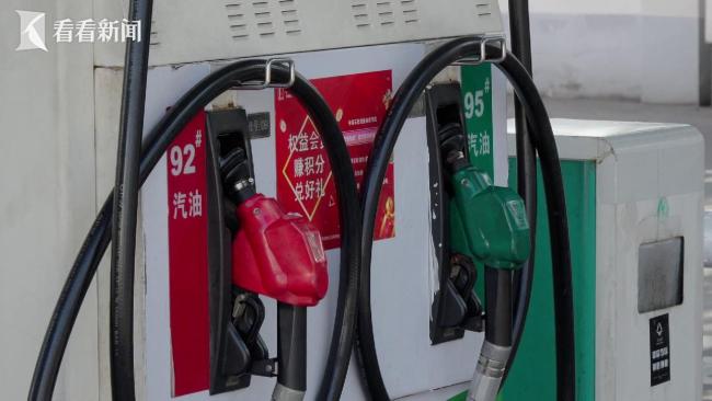 68升油箱被加74升油 车主质疑 加油量超油箱容量