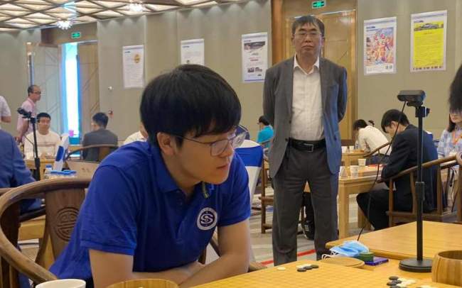 棋圣谢幕：一个期间的围棋精神回响 聂老传说一世