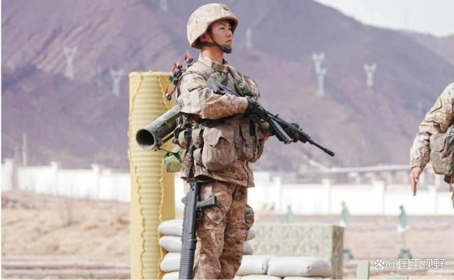 我军“超级战士”照片在国外刷屏 单兵装备转型引热议