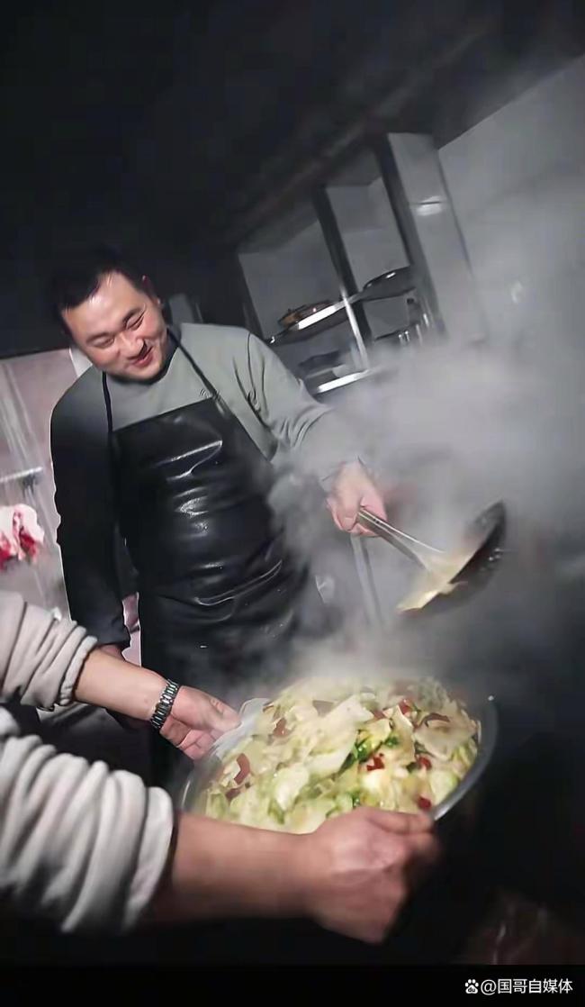 捅娄子