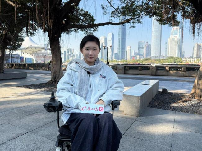 用蔡磊新药渐冻症女孩能独立生活