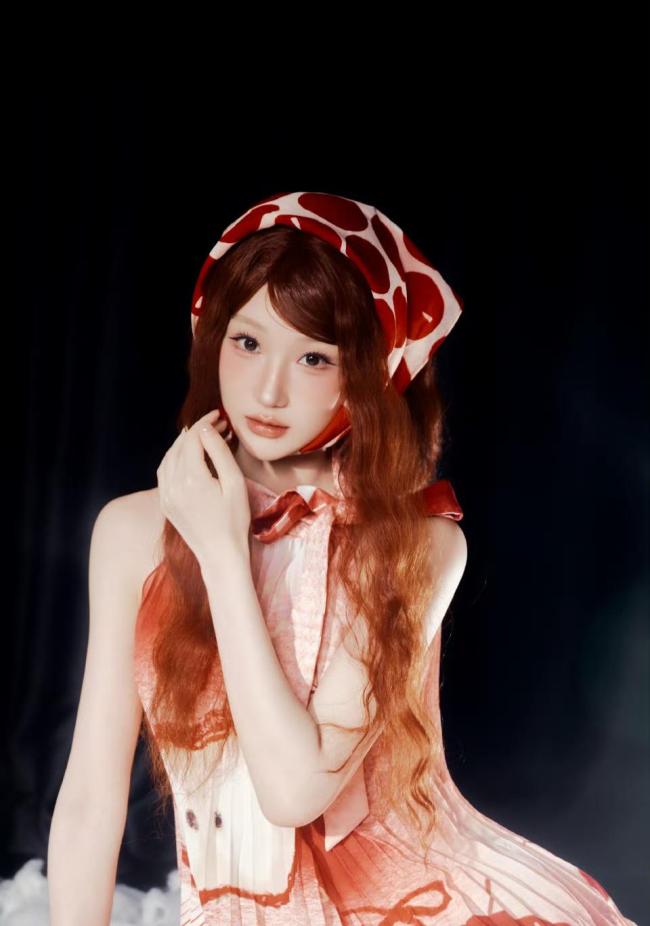 歌手陈雪凝授室 低调婚典引热议