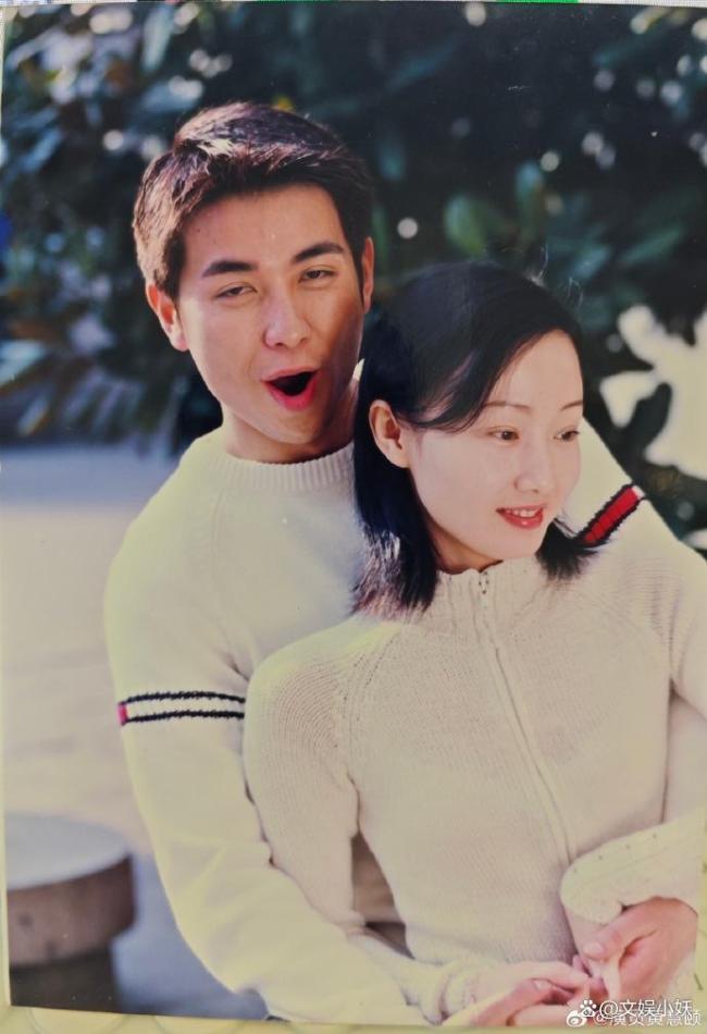 黄慧颐晒成婚证 回答“隐婚出轨”争议