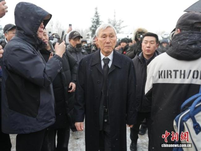 泪目！曹薰铉冒大雪从韩国赶来为聂卫平送行 一生对手亦朋友