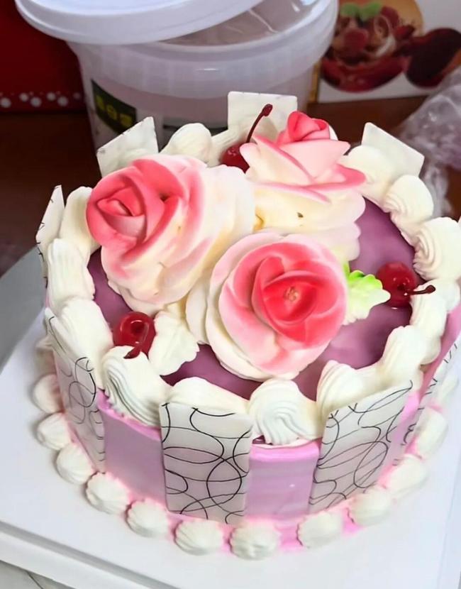 4寸10元蛋糕店老板谈定价 实惠背后的故事