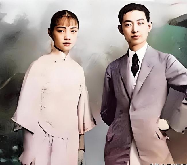 孟小冬究竟有多漂亮？一嫁梅兰芳二嫁杜月笙，美得让人移不开眼！ 舞台与情感的传奇一生