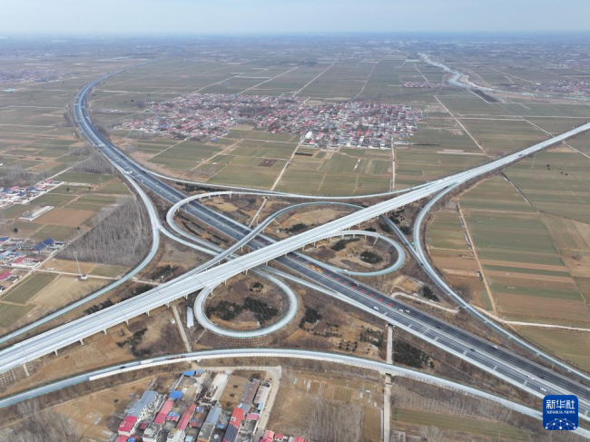 河北高速公路突破9000公里 京雄两地1小时通达