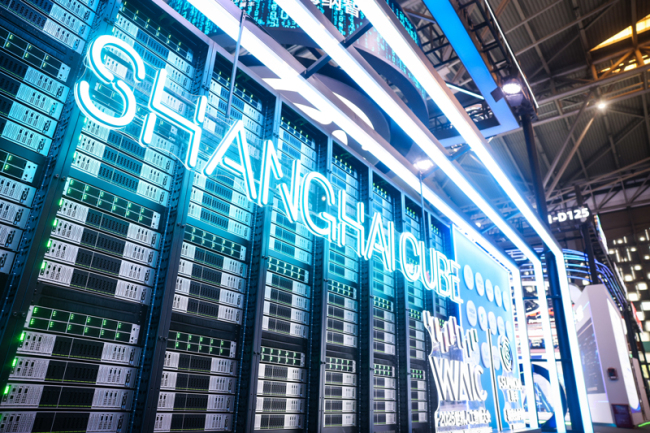 2025年GDP同比增长5.4%，上海经济的三点超预期