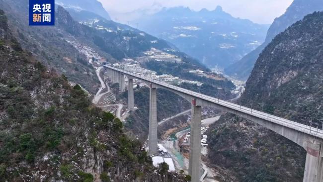 兴山东隧道全隧贯通 宜兴高铁主体工程全线完工