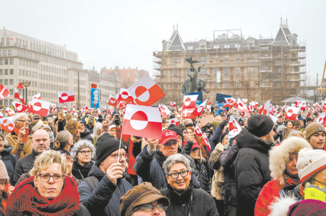 格陵兰文化叙事,西方与本土的“冷暖博弈”