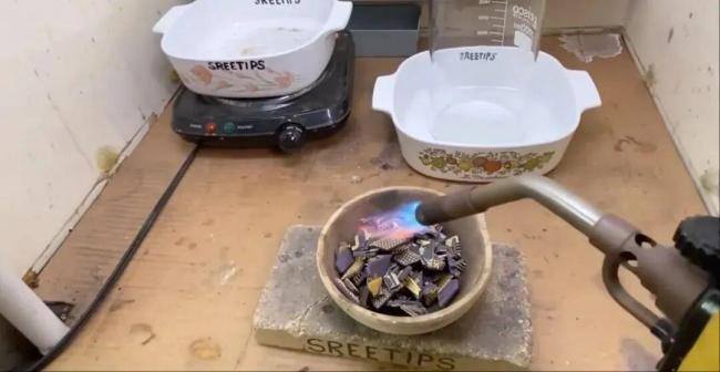 用SIM卡炼出191克黄金？当事人回应 澄清误解