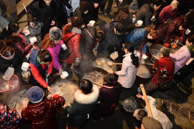 腊八节才是中国的感恩节和狂欢日