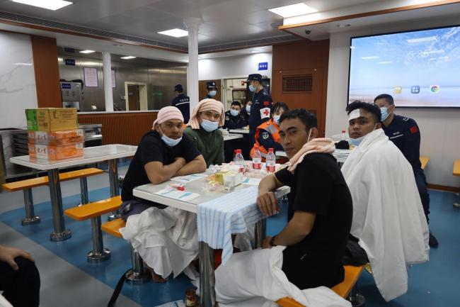 菲律宾渡轮沉没现场