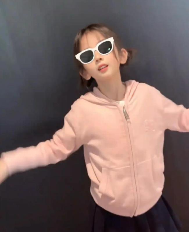 郭富城方媛儿子跳psycho 遗传舞王天资