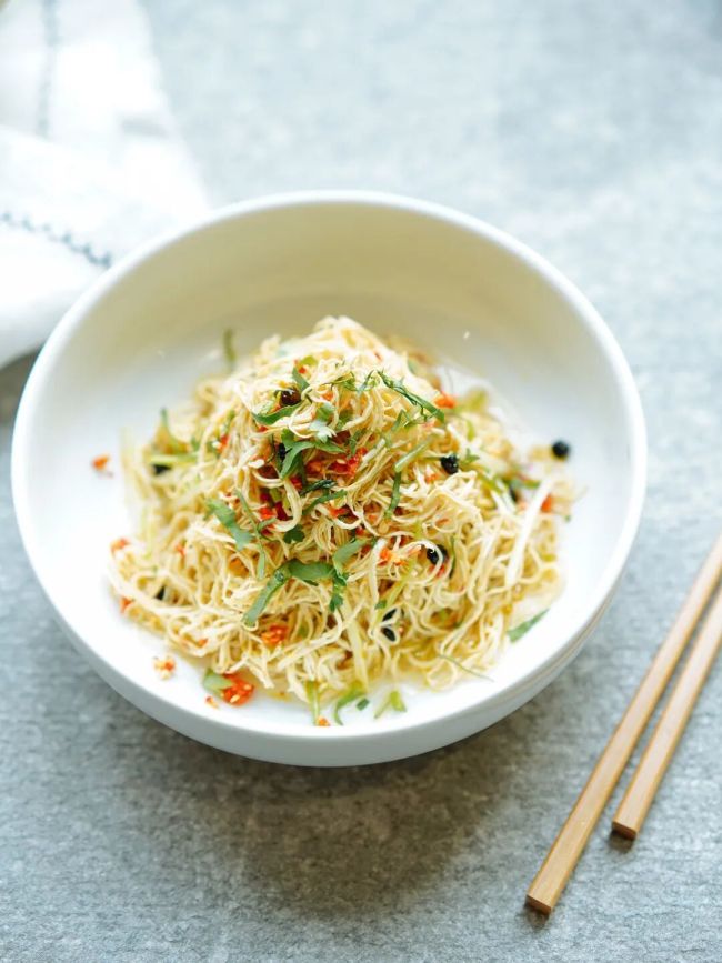 英国首相抵京第一餐菜单曝光 云南风味迎贵宾