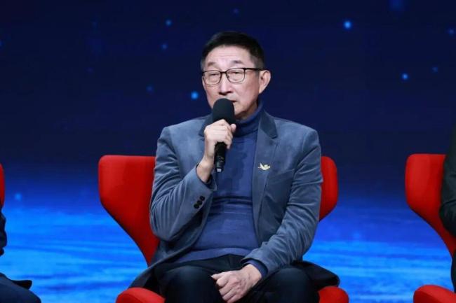 中国大模子到底有多狠恶 民众认同全栈本领