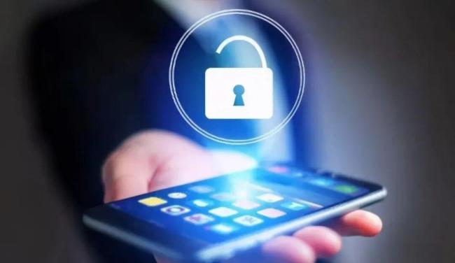 荣耀能否做到“墙内开花墙外也香” 兄弟反目还是双赢？