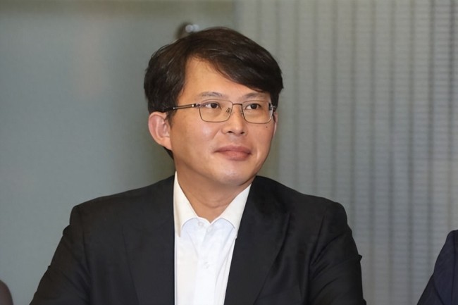 黄国昌:继任民代毫不放任台当局行骗